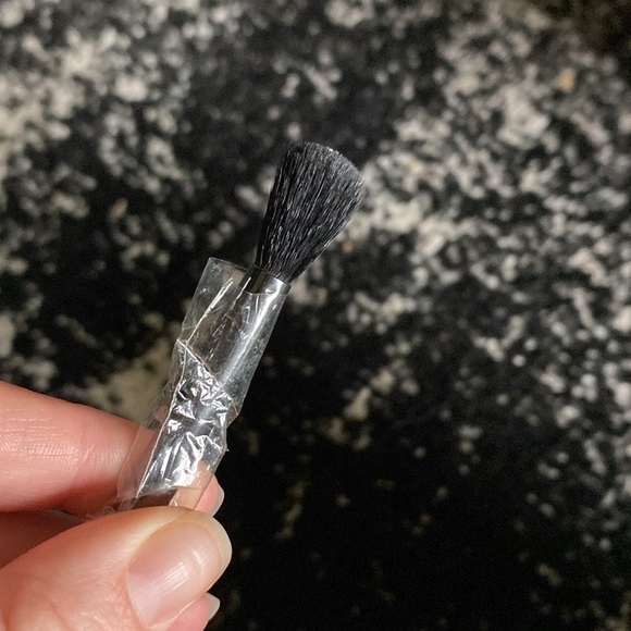 L.A.B.2 Blending Brush - Picture 2 of 3